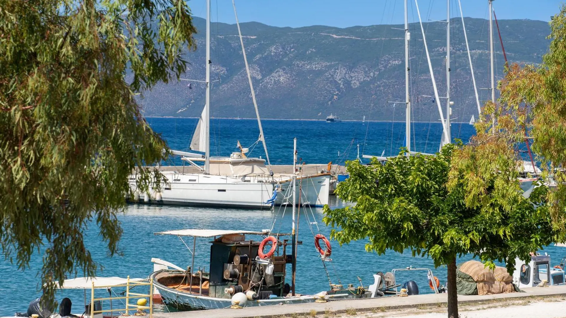 Filalithis Studios & Apartments Sami  Sami (Kefalonia)