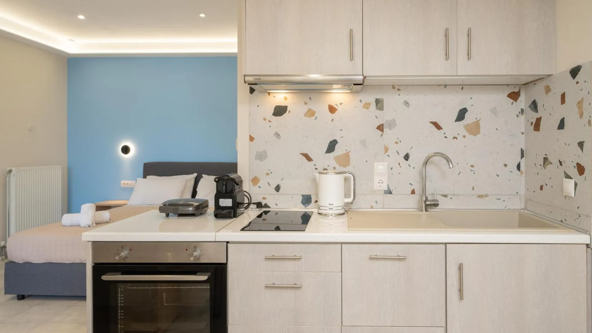 Filalithis Studios & Apartments Sami  Lejlighedshotel
